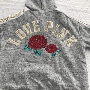 Gorgeous sequined Pink sweatshirt. Size M